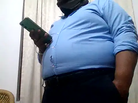 Huskyboss online show from February 28, 2026, 3:13 pm