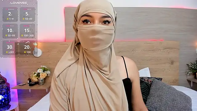  jennaa online show from April 16, 2026, 8:20 pm