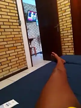 dandarapandorinha29 online show from March 7, 2026, 5:43 pm