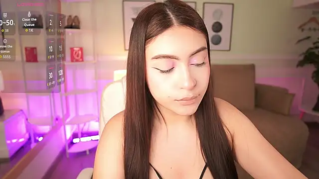 MandyCollins online show from April 13, 2026, 11:37 am