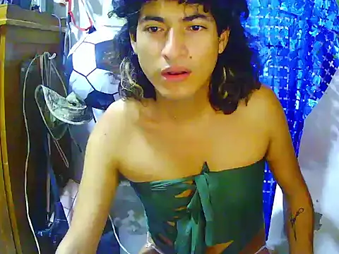 Snapshot of RAMONA_TIJERAX chatting on July 8, 2026, 6:01 pm RAMONA TIJERAX online show from July 8, 2026, 6:01 pm