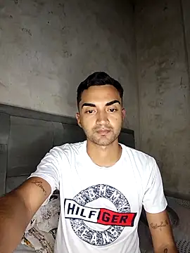 Snapshot of Enma26- chatting on February 27, 2026, 2:22 am Enma26- online show from February 27, 2026, 2:22 am