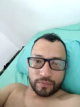 Snapshot of brallant210 chatting on February 27, 2026, 3:17 am brallant210 online show from February 27, 2026, 3:17 am