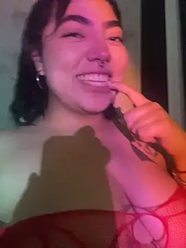 Alessia Walkeer online show from April 8, 2026, 2:28 pm