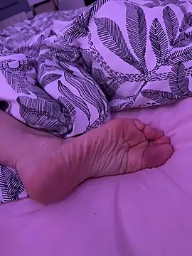 Snapshot of shymegirl chatting on March 2, 2026, 11:22 pm shymegirl online show from March 2, 2026, 11:22 pm