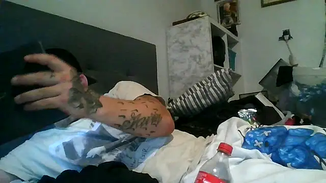 Brittmikerideanfuck online show from July 28, 2026, 3:57 am