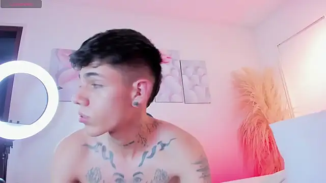 Tommy valverde online show from April 16, 2026, 9:39 pm