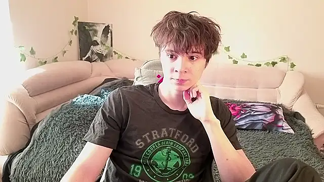 AnthonyCuutie online show from March 22, 2026, 7:45 am