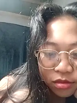 Snapshot of angelpinay44 chatting on March 24, 2026, 3:17 pm angelpinay44 online show from March 24, 2026, 3:17 pm