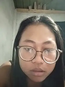 angelpinay44 online show from July 24, 2026, 5:22 pm