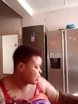 Snapshot of BabeCharmmie chatting on March 1, 2026, 1:35 pm BabeCharmmie online show from March 1, 2026, 1:35 pm