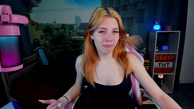 RosaFowler online show from March 23, 2026, 9:24 am