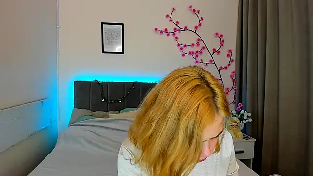 DellaRows online show from July 21, 2026, 5:43 am