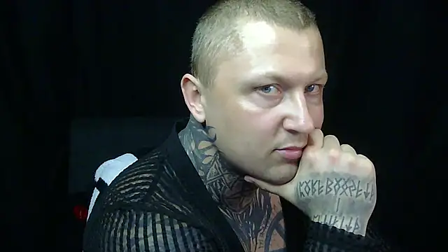 Snapshot of devilWithTats chatting on May 20, 2026, 7:25 am devilWithTats online show from May 20, 2026, 7:25 am