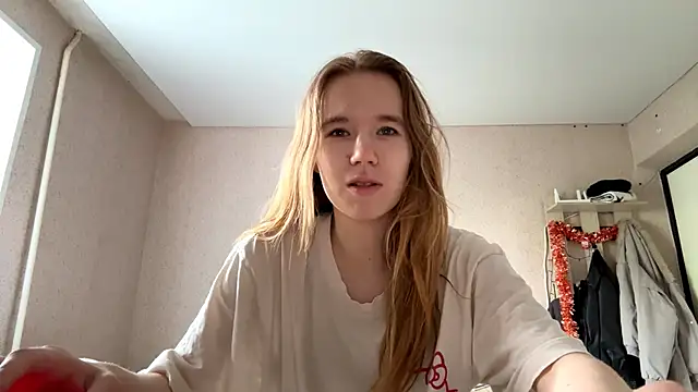 LeomaJee online show from July 2, 2026, 1:06 pm