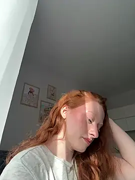 gingerlatte online show from March 10, 2026, 12:43 pm