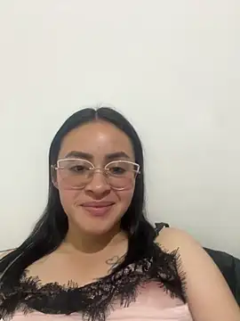 Snapshot of Anni_Rose chatting on March 8, 2026, 2:48 am Anni Rose online show from March 8, 2026, 2:48 am