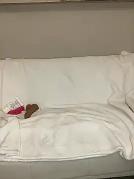 PinUpMorgan online show from April 1, 2026, 2:45 am