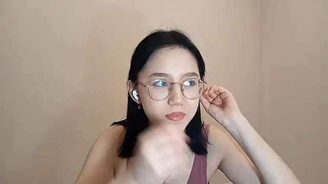 SolvedGlobe online show from March 24, 2026, 2:11 pm