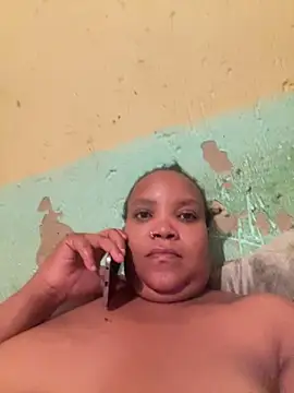 Snapshot of friendlybitch22 chatting on March 4, 2026, 11:33 pm friendlybitch22 online show from March 4, 2026, 11:33 pm