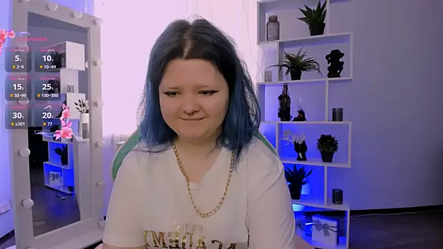 Lunaar  online show from April 5, 2026, 5:59 am