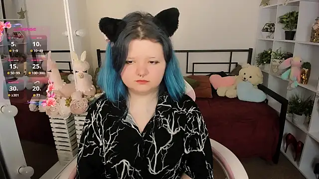 Lunaar  online show from April 16, 2026, 6:25 am