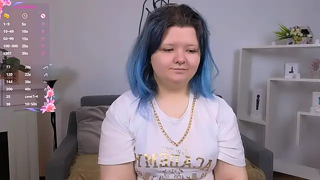 Lunaar  online show from May 6, 2026, 5:35 am