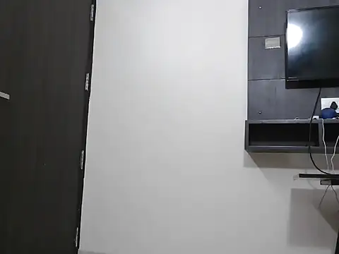 TheSexyGirl69 online show from July 17, 2026, 6:53 am