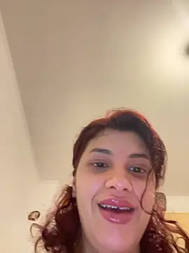 MommySexxy23 online show from April 2, 2026, 5:43 pm