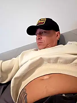 DoggiiDick online show from March 1, 2026, 3:58 pm