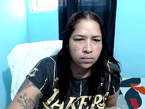 Snapshot of RenataGrimaldi chatting on May 12, 2026, 9:34 pm RenataGrimaldi online show from May 12, 2026, 9:34 pm