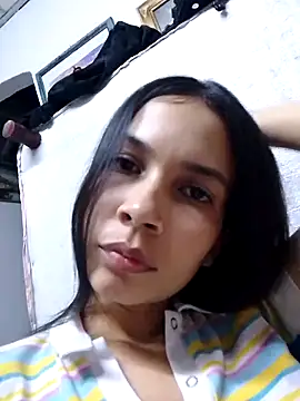 Snapshot of BiancaRoyale chatting on May 16, 2026, 6:10 am BiancaRoyale online show from May 16, 2026, 6:10 am