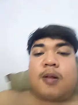 Snapshot of iipann chatting on February 28, 2026, 10:33 pm iipann online show from February 28, 2026, 10:33 pm