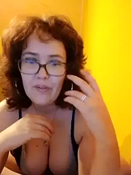 Snapshot of RealPervertCouple chatting on April 21, 2026, 2:51 am RealPervertCouple online show from April 21, 2026, 2:51 am