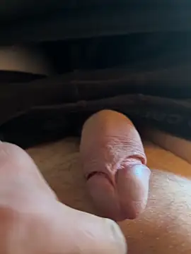 AlexFucklove online show from April 8, 2026, 3:45 pm