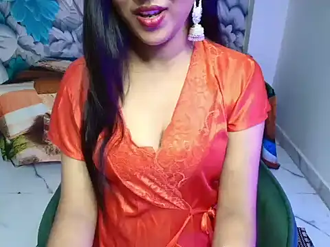 Snapshot of its-samyara chatting on June 24, 2026, 6:29 pm its-samyara online show from June 24, 2026, 6:29 pm