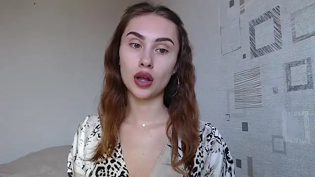 yourameliaa online show from April 1, 2026, 12:50 pm