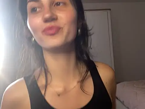 Snapshot of Ellamay06 chatting on June 2, 2026, 5:15 pm Ellamay06 online show from June 2, 2026, 5:15 pm