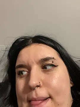 Luizaa004 online show from March 9, 2026, 7:07 pm