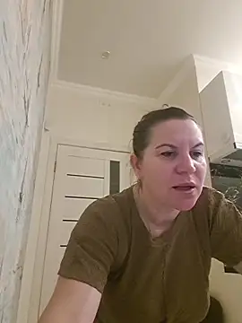 LaraHarper online show from March 26, 2026, 10:48 pm