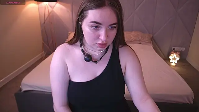 RapunzelAngel online show from May 17, 2026, 6:22 am