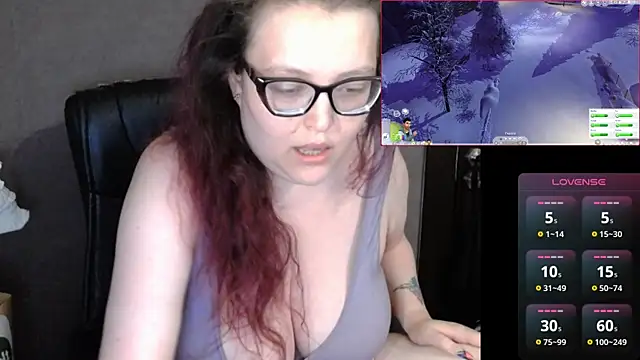 Snapshot of linafolie chatting on June 16, 2026, 9:28 pm linafolie online show from June 16, 2026, 9:28 pm