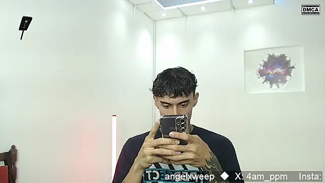 yourxcyberxangel online show from April 18, 2026, 2:15 am