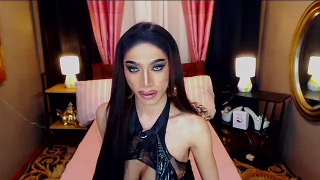 KieraLee online show from May 16, 2026, 11:20 am