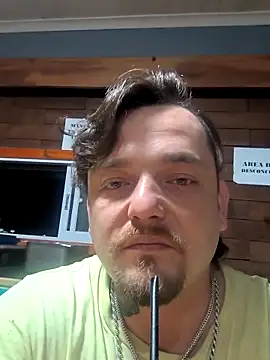 vikingo3333 online show from March 27, 2026, 4:18 am