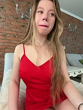 BellaSuns online show from March 31, 2026, 11:38 pm