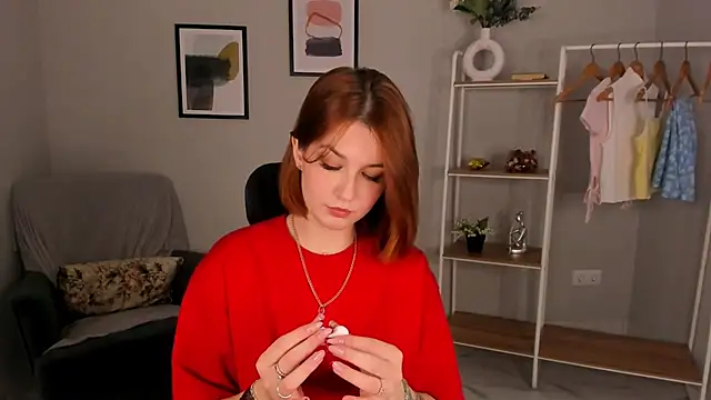 Millia Herro online show from March 17, 2026, 1:36 pm