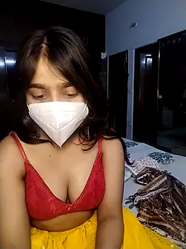 Snapshot of Ishaa_22 chatting on March 5, 2026, 9:27 am Ishaa 22 online show from March 5, 2026, 9:27 am