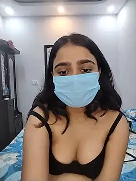 Snapshot of Ishaa_22 chatting on May 31, 2026, 2:24 pm Ishaa 22 online show from May 31, 2026, 2:24 pm