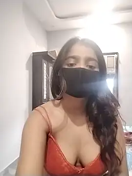 Snapshot of Ishaa_22 chatting on July 9, 2026, 5:00 am Ishaa 22 online show from July 9, 2026, 5:00 am